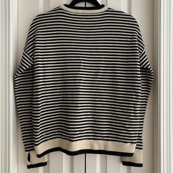 Lululemon Yogi Crew Sweater - Picture 5 of 7